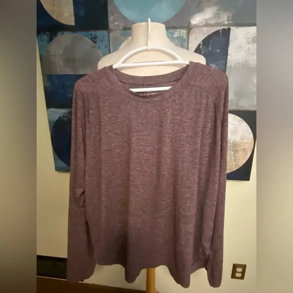 Bundle of 3 Member's Mark tees - Picture 2 of 16